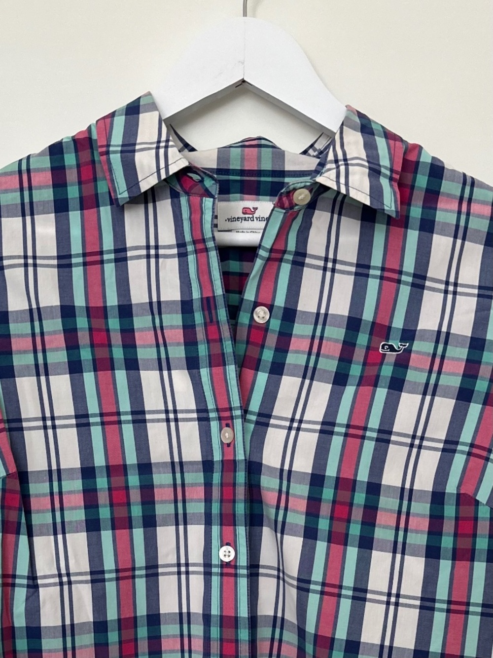 Vineyard Vines Button-Down Shirt (women's 8)